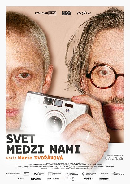SVĚT MEZI NÁMI